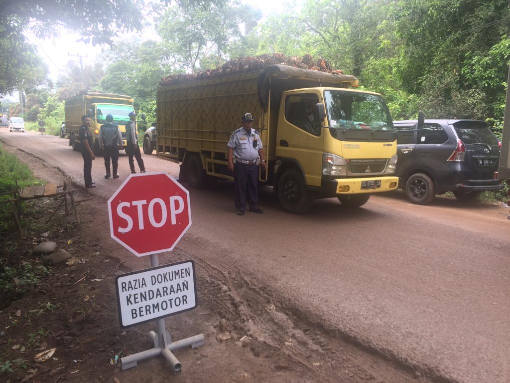 Forum Lalu Lintas Jalan Musi Banyuasin Tertibkan Truck Pelanggar Aturan