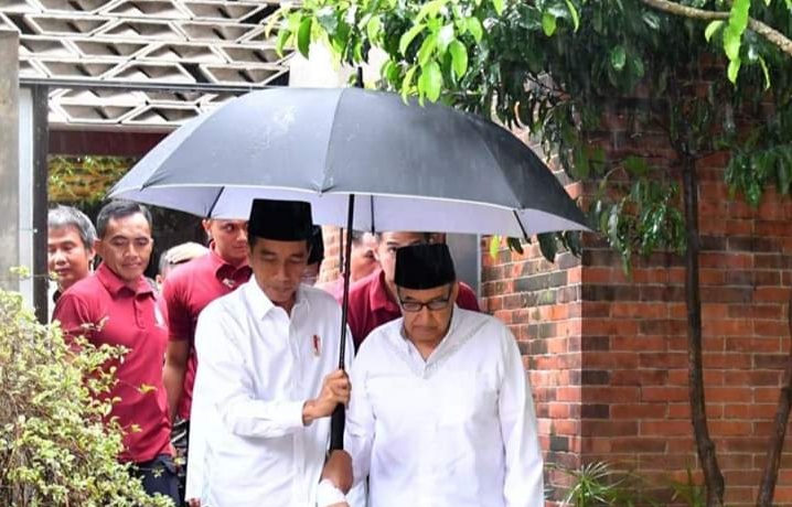 Diserang Isu Hoax, Jokowi Bantah Tuduhan Anti-Islam