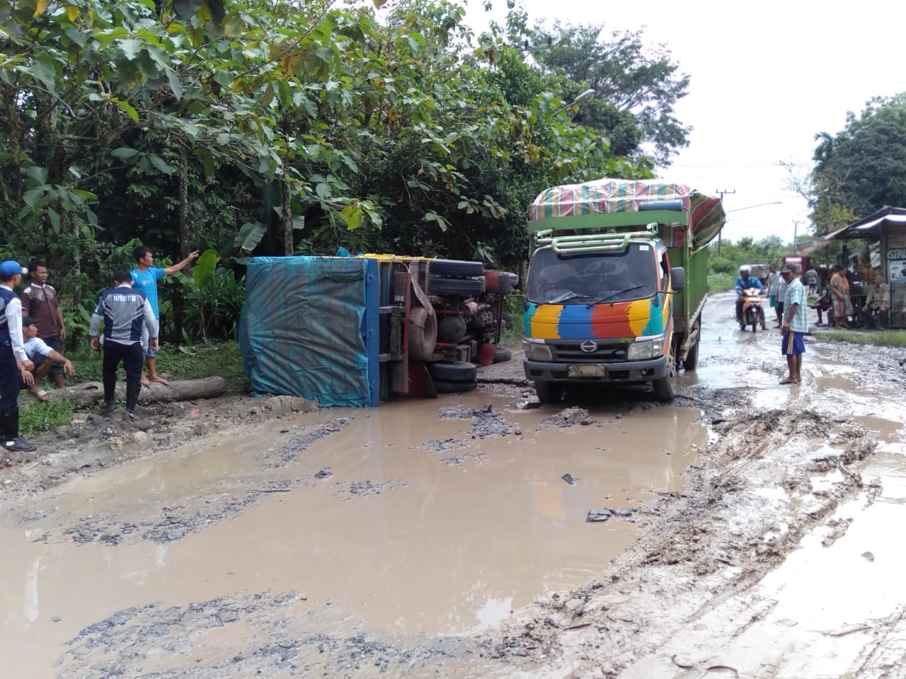 Bupati Muba Instruksikan Segera Tanggap darurat Jalan Provinsi yang Rusak