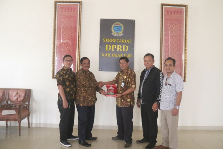 DPRD Lampung Tengah Kunjungi Sekretariat DPRD Ogan Ilir