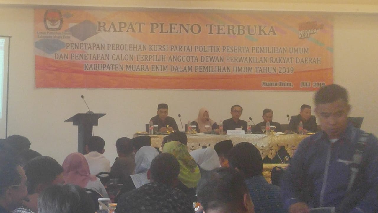 Rapat Pleno Terbuka, 45 Kursi DPRD Muara Enim Telah Ditetapkan