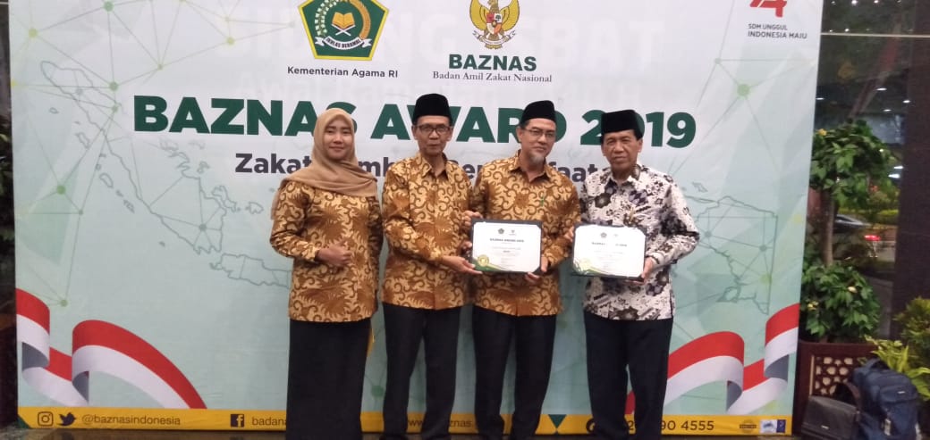 Laporan Tahunan Baznas Muba Dinobatkan Terbaik 3 (tiga) se-Indonesia