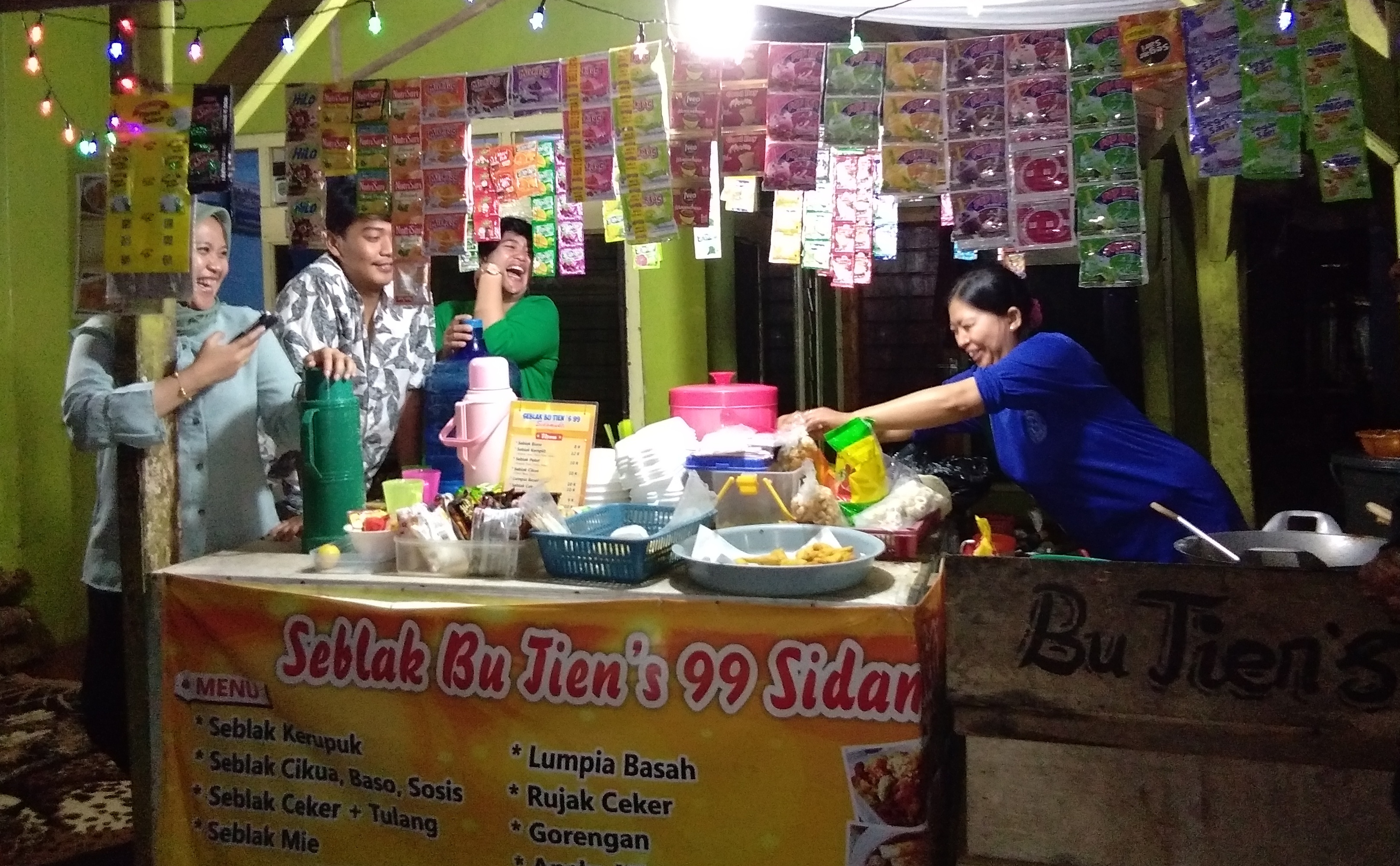 Seblak Buk Tien'S 99 Miliki Pelanggan Hingga Luar Pulau Jawa
