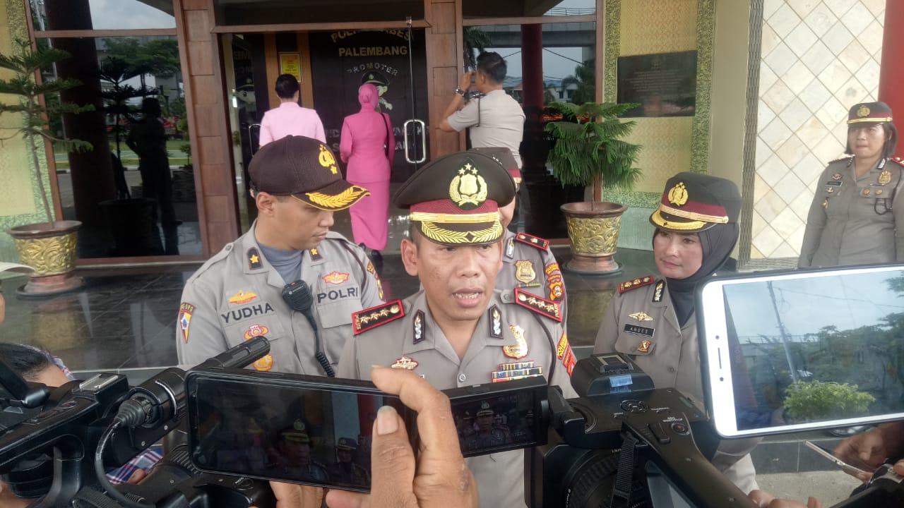Kapolrestabes Palembang 'Deadline' Anggotanya Untuk Kejar Pelaku Penusukan Anggota Polisi