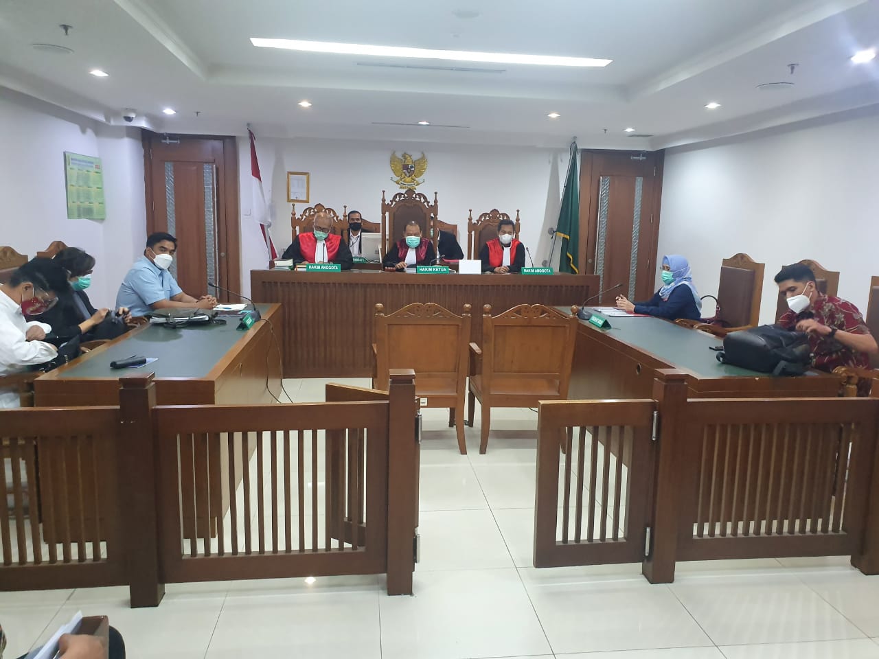 Gugatan 100M Ilham Bintang, Hakim Sarankan Damai