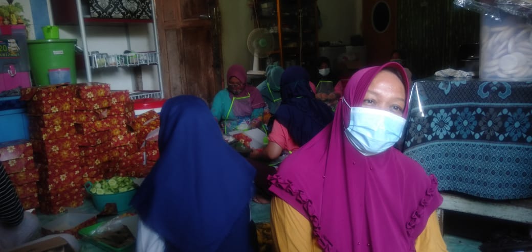 Reni : Kami Ibu-ibu Sungai Jawi Hanya Bisa Support Memasak Makanan