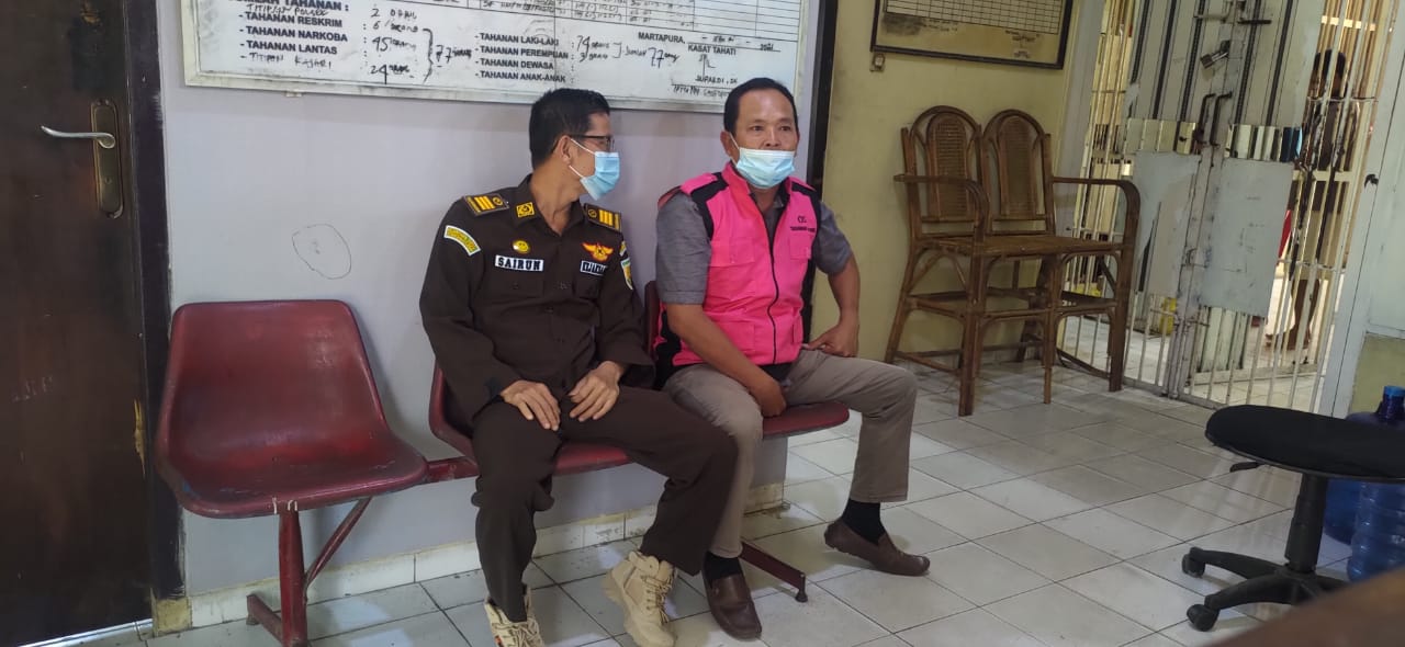 Satu Mantan Kades di OKU Timur Ditahan Kejaksaan Kasus Pungli Prona