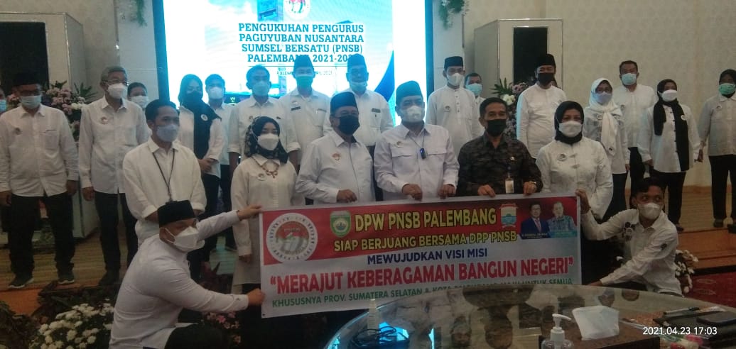 Syahrial Oesman Lantik Pengurus PNSB Kota Palembang