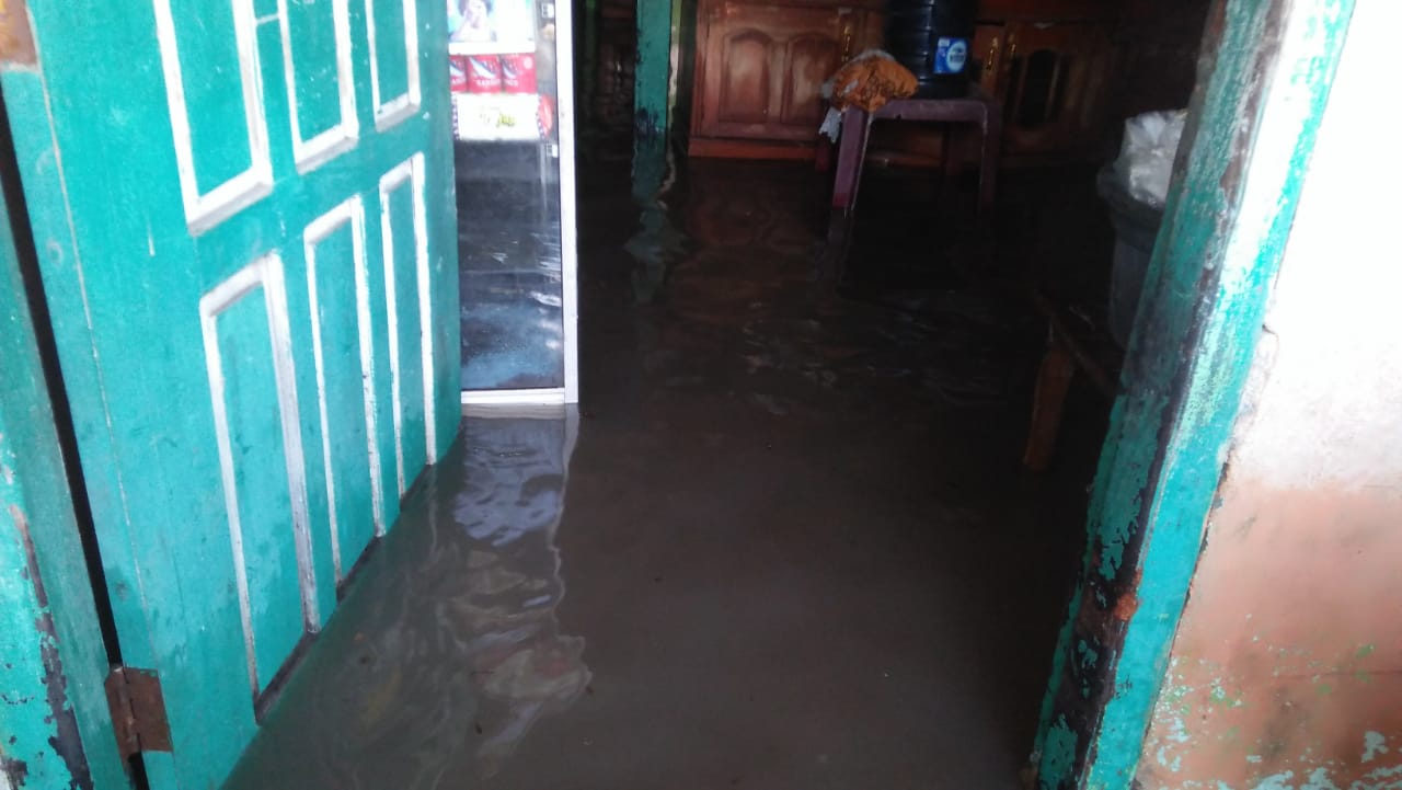 Hujan Tiga Jam, Rumah Warga Kelurahan Pasar 1 Muara Enim Kebanjiran