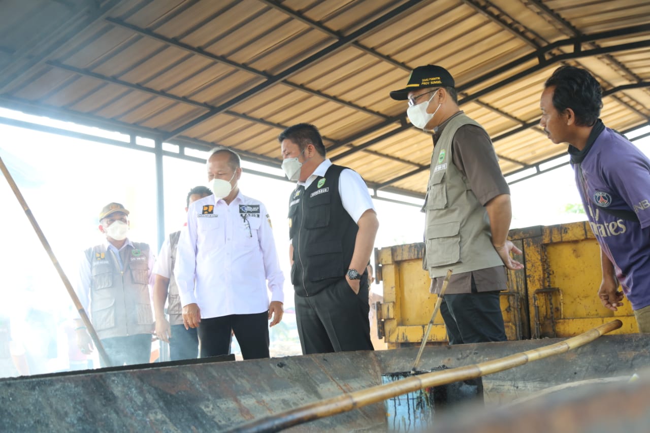 Gubernur Resmikan Pusat Brigade Alat Berat dan Pembuatan Aspal Panas PKBM Sumsel