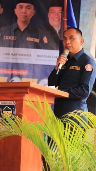 Ketua DPRD Desak Pemkab OKUS Segera Perbaiki Guardil Jalan Rusak