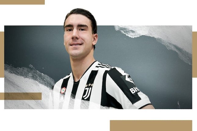 Pakai Nomor 7, Juventus Resmi Kenalkan Vlahovic