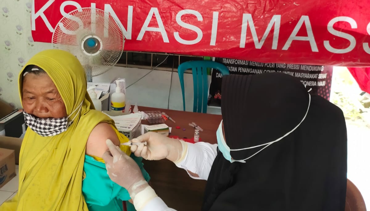 Binda Sumsel Gelar Percepatan Vaksinasi di Puskesmas Bangsa Negara BMR