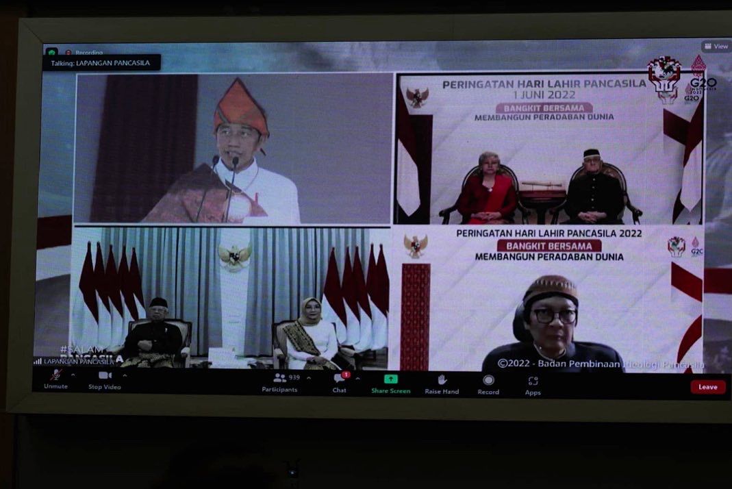 Presiden Jokowi  Ajak Seluruh Elemen Bangsa  Teladani  Nilai-Nilai  Luhur Pancasila