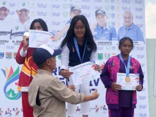 Atlet Renang OKU Timur Sukses Sabet Medali Emas dalam Ajang Porprov Sumsel di Kabupaten Lahat