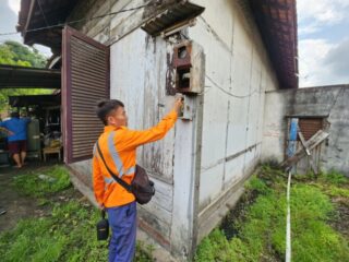 PT KAI Divre lll Palembang Tertibkan Rumah Dinas