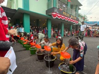 Banyak Hadiah, Antusias Anak - Anak Ikuti Lomba di Subdenpom Persiapan Sekayu